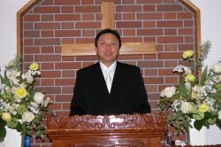 朴　永基 （パク ヨンギ）牧師